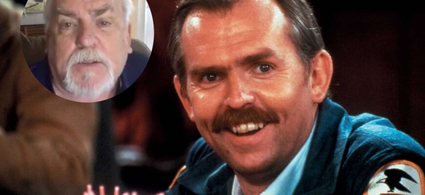 Cliff Clavin Cheers 6243713 870x400